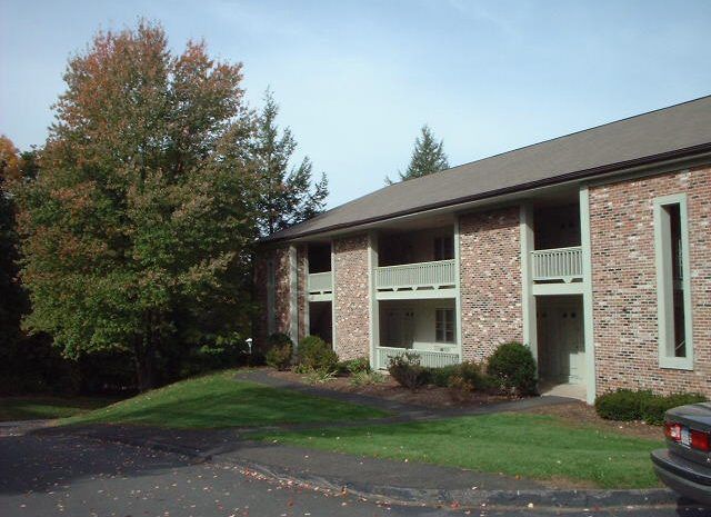 Mountain View Estates Building