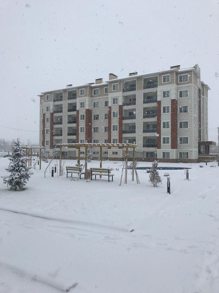 Afyon, Aforia thermal, bahçe, kış
