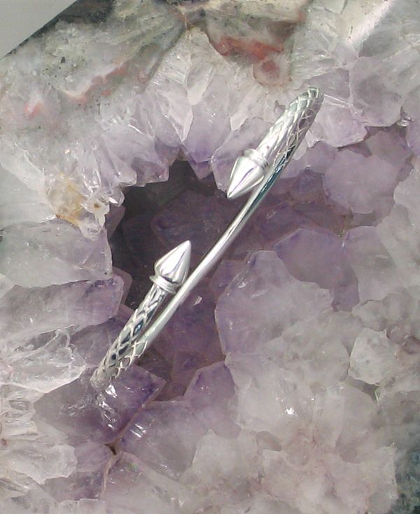 LA BR-902  (Adult Large Spear)