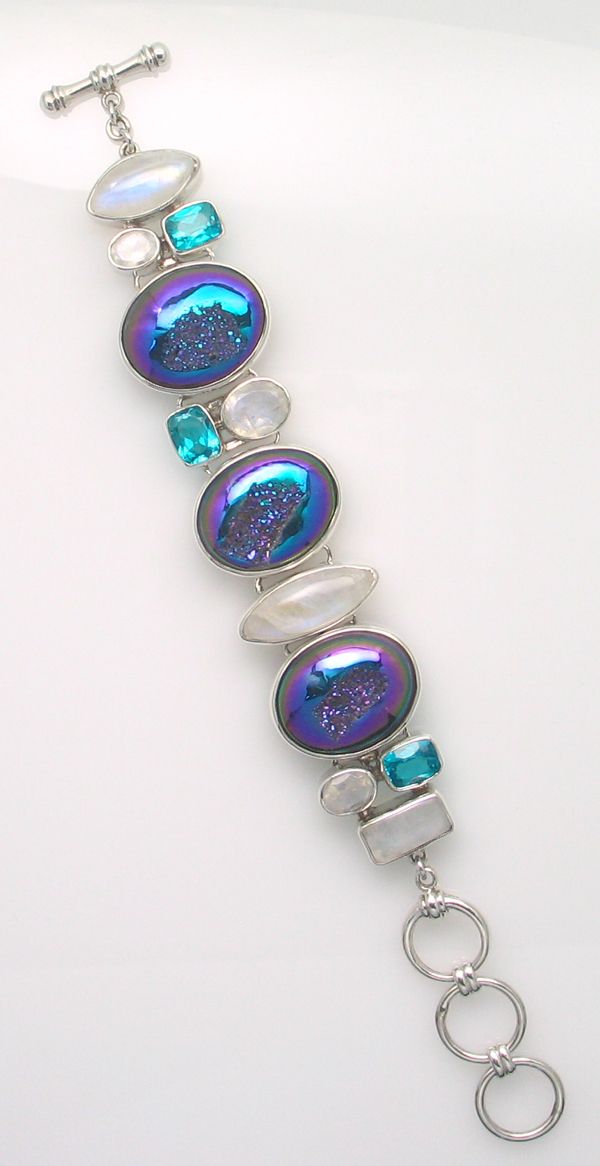 SB BR-002 MLT  (Quartz Druzy Rainbow Moonstone Paraiba Quartz)