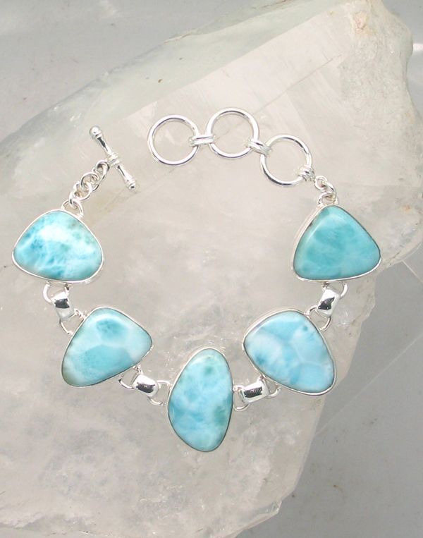 SB BR-142 LAR  (Larimar)  (Reduced from $679.95)