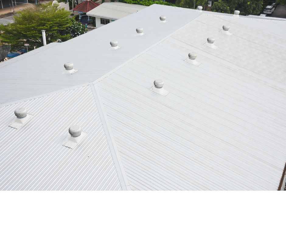 Essential Commercial Roof Maintenance Tips