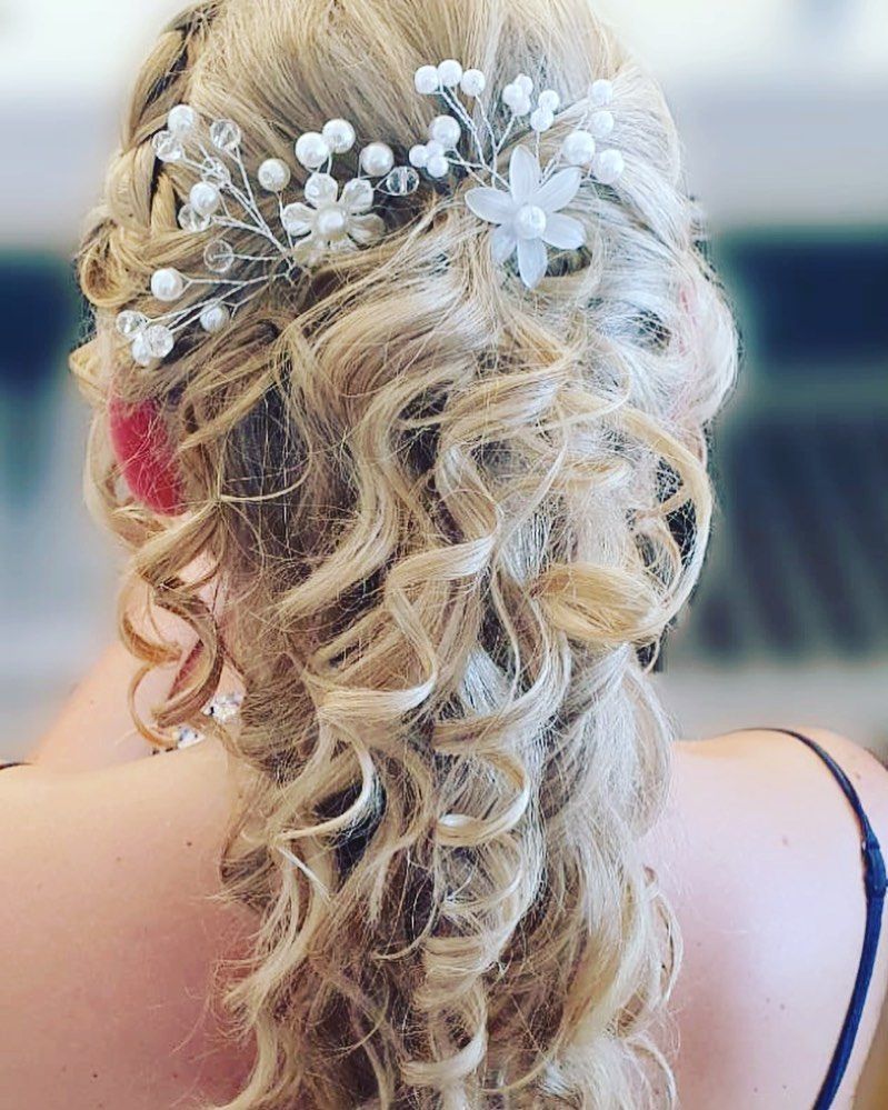 Hair Stylist, Beautician & Barber for Wedding in Lanzarote