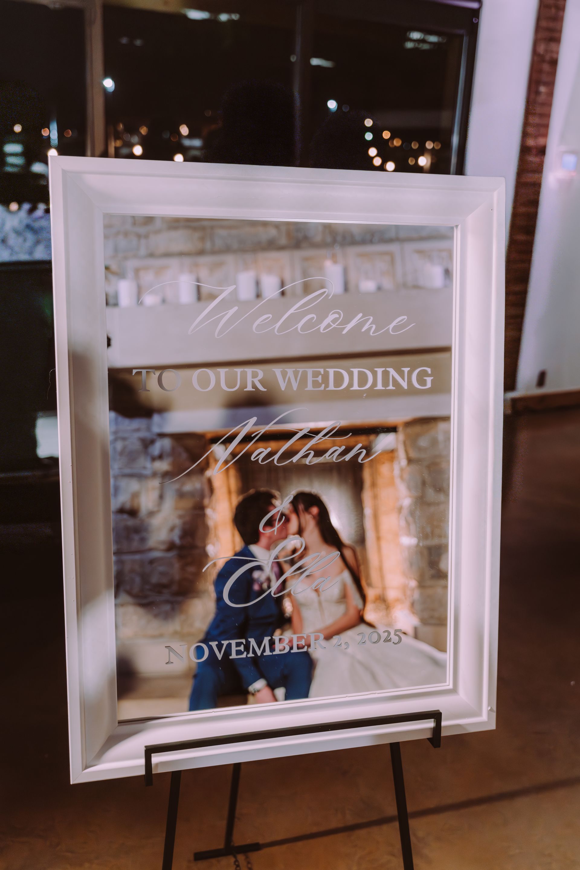 Wedding sign: couple's photo on mirror, 