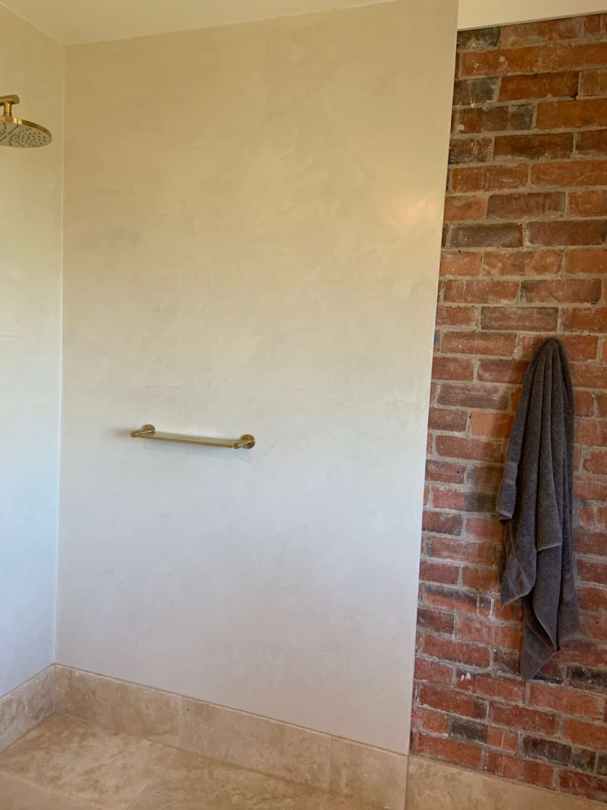 Bathroom Rendered Wall — Gallery in Byron Bay, NSW