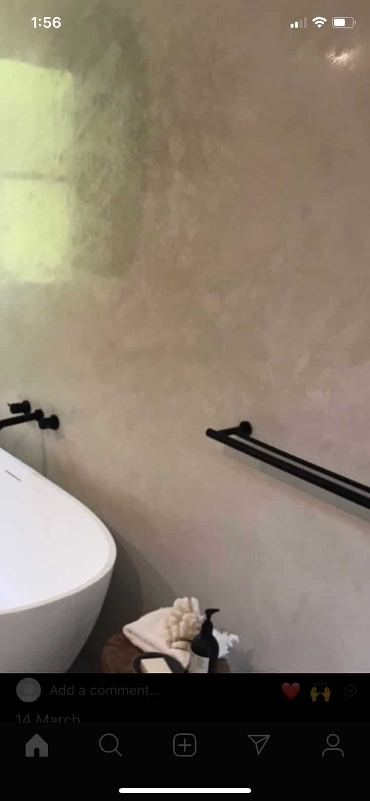 Venetian Wall In Bathroom — Gallery in Byron Bay, NSW