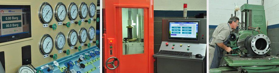 Producción en fábrica: medidores, paneles de control, sala naranja, maquinaria y un trabajador ajustando el equipo.