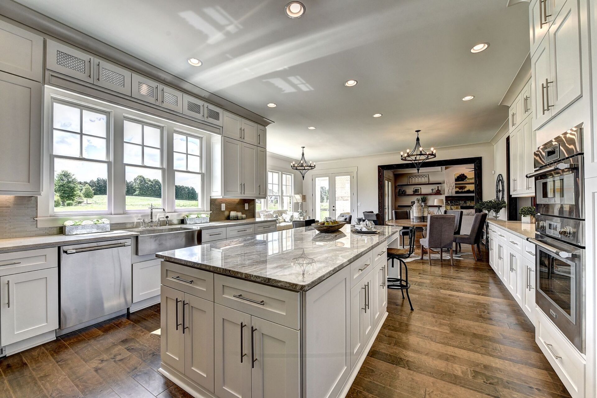 Kitchen Island | Deluxeton Homes | Dunwoody, GA 30346