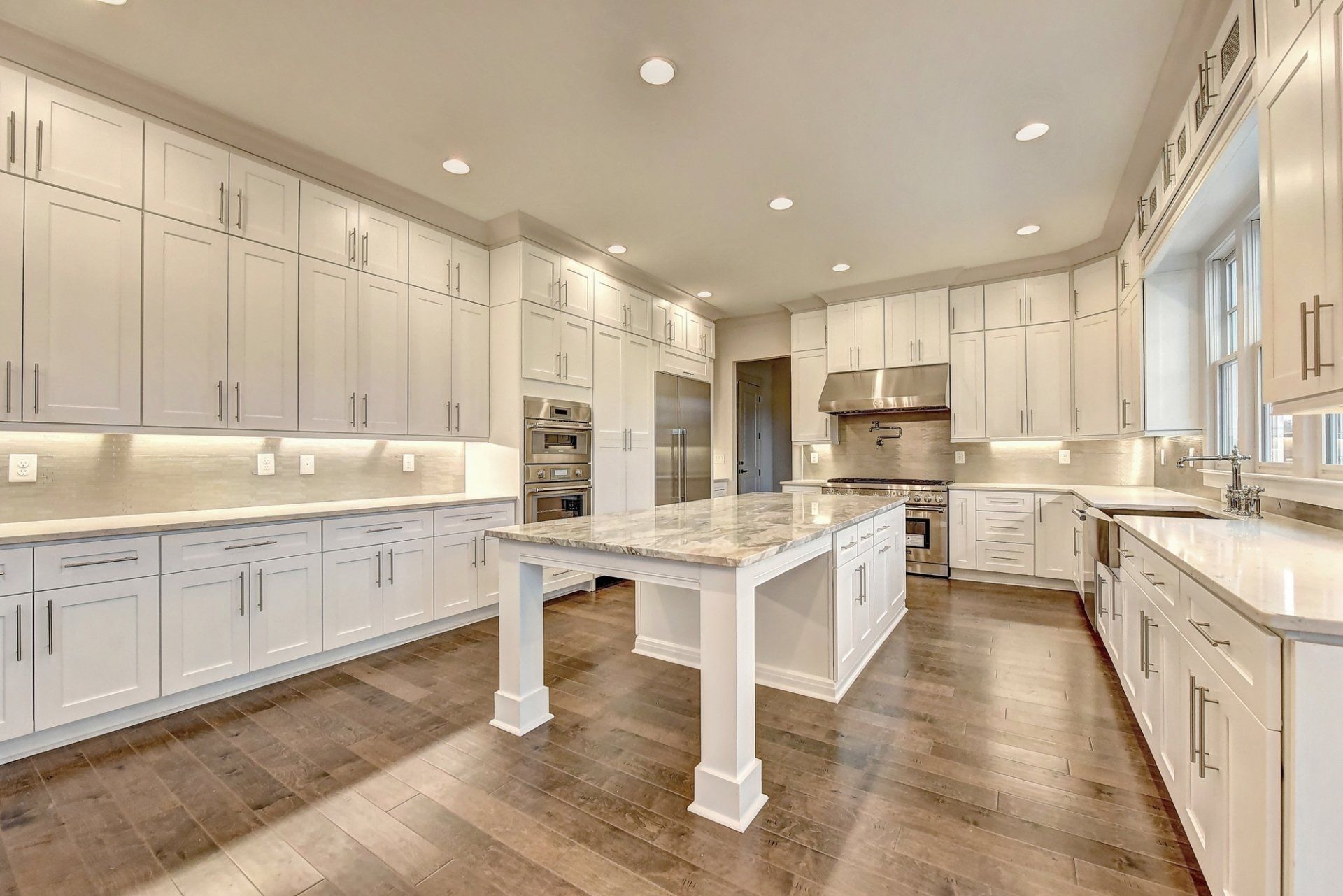 Photograph-Ebenezer pond-kitchen