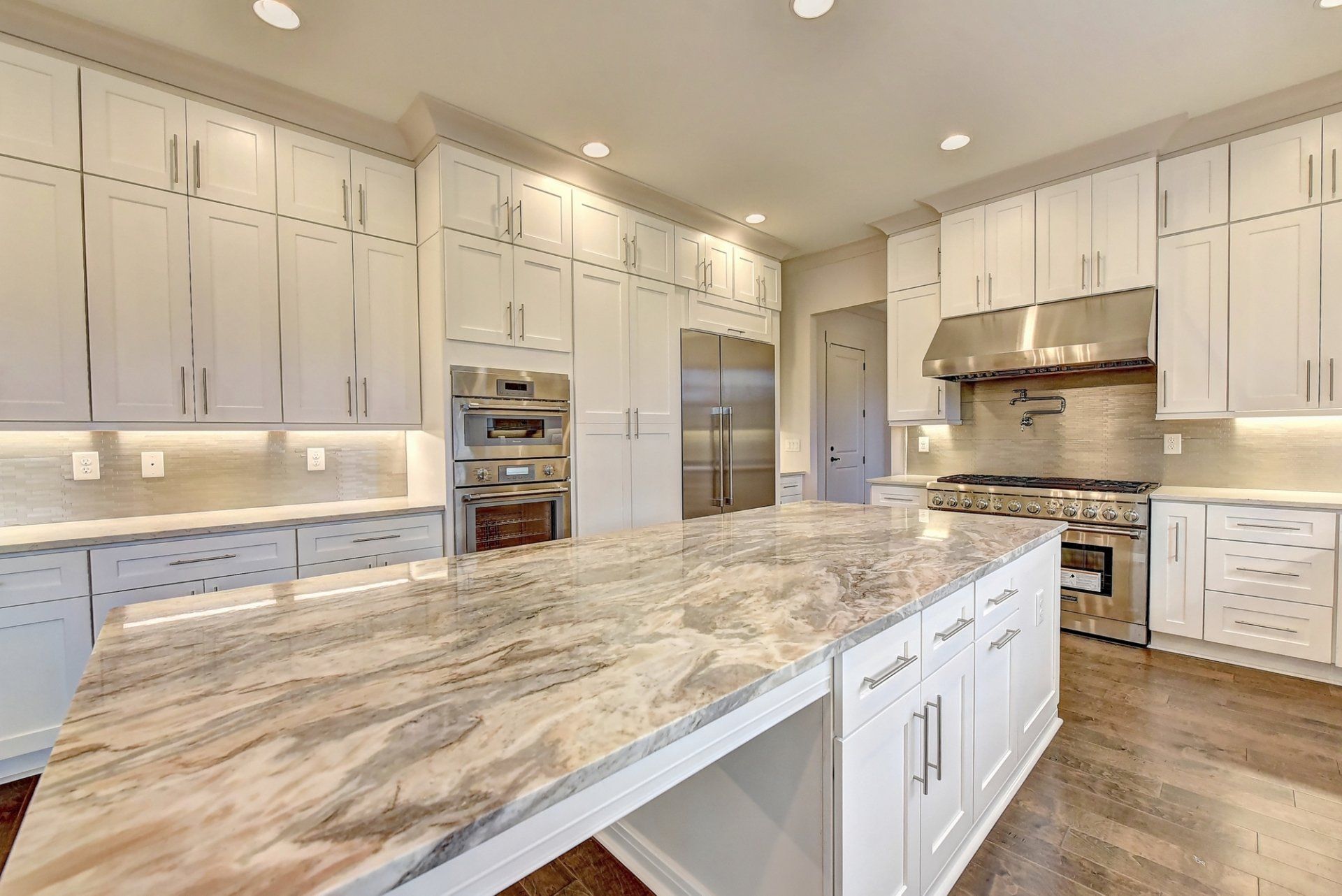Photograph-Ebenezer pond-kitchen
