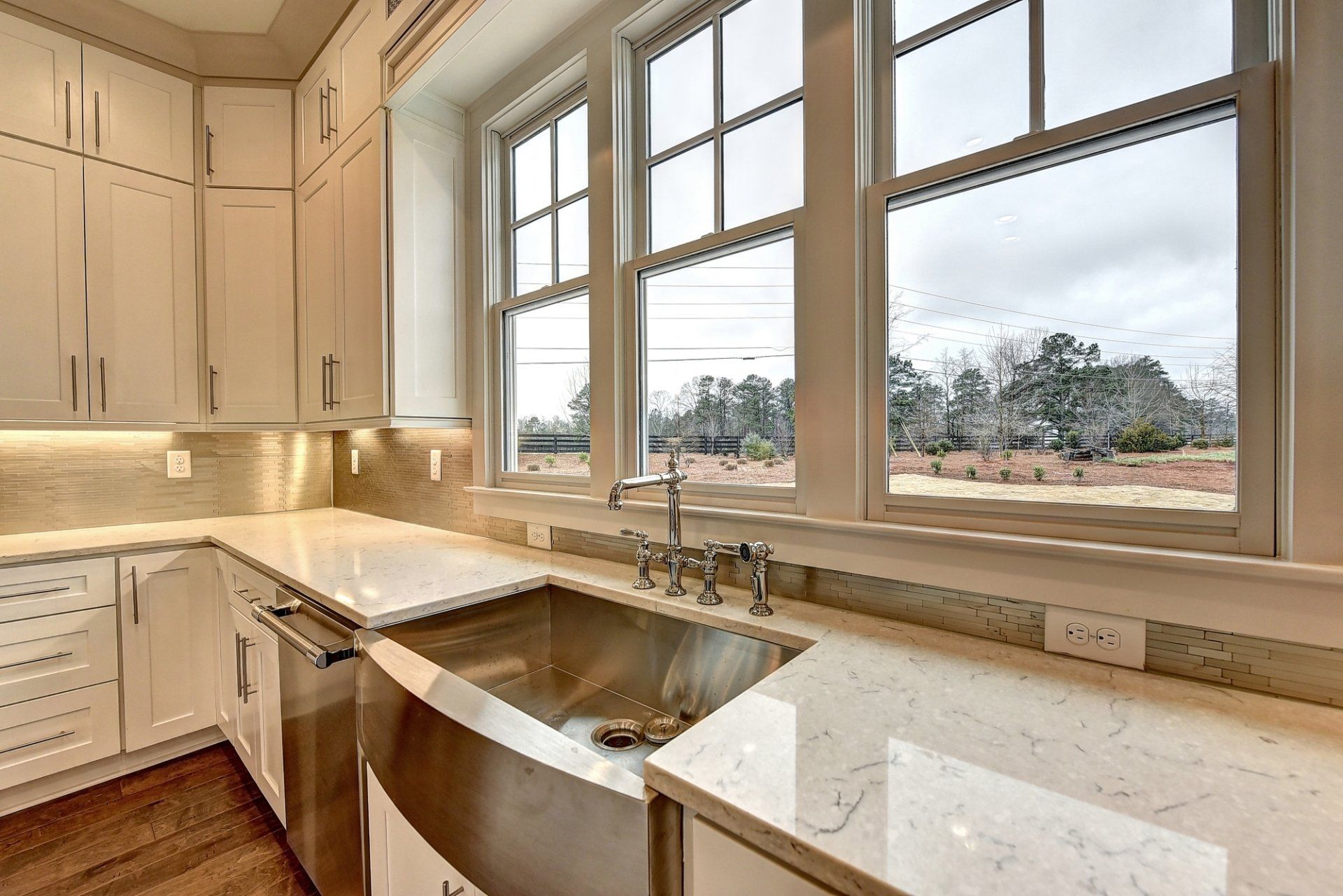 Photograph-Ebenezer pond-kitchen