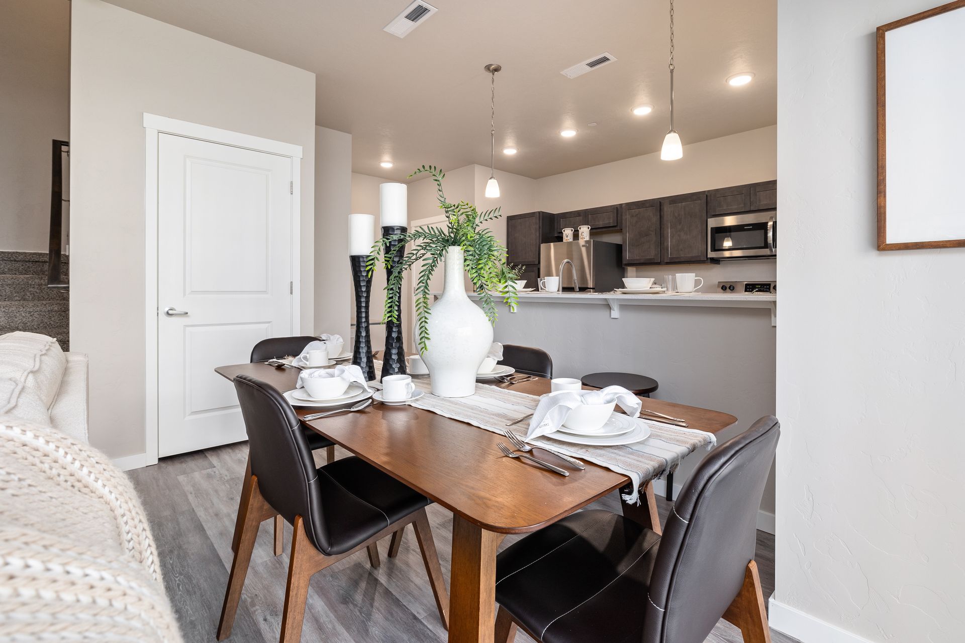 wilson creek townhomes dining room