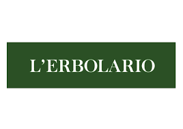Logo L'Erbolario: testo bianco in un rettangolo verde.