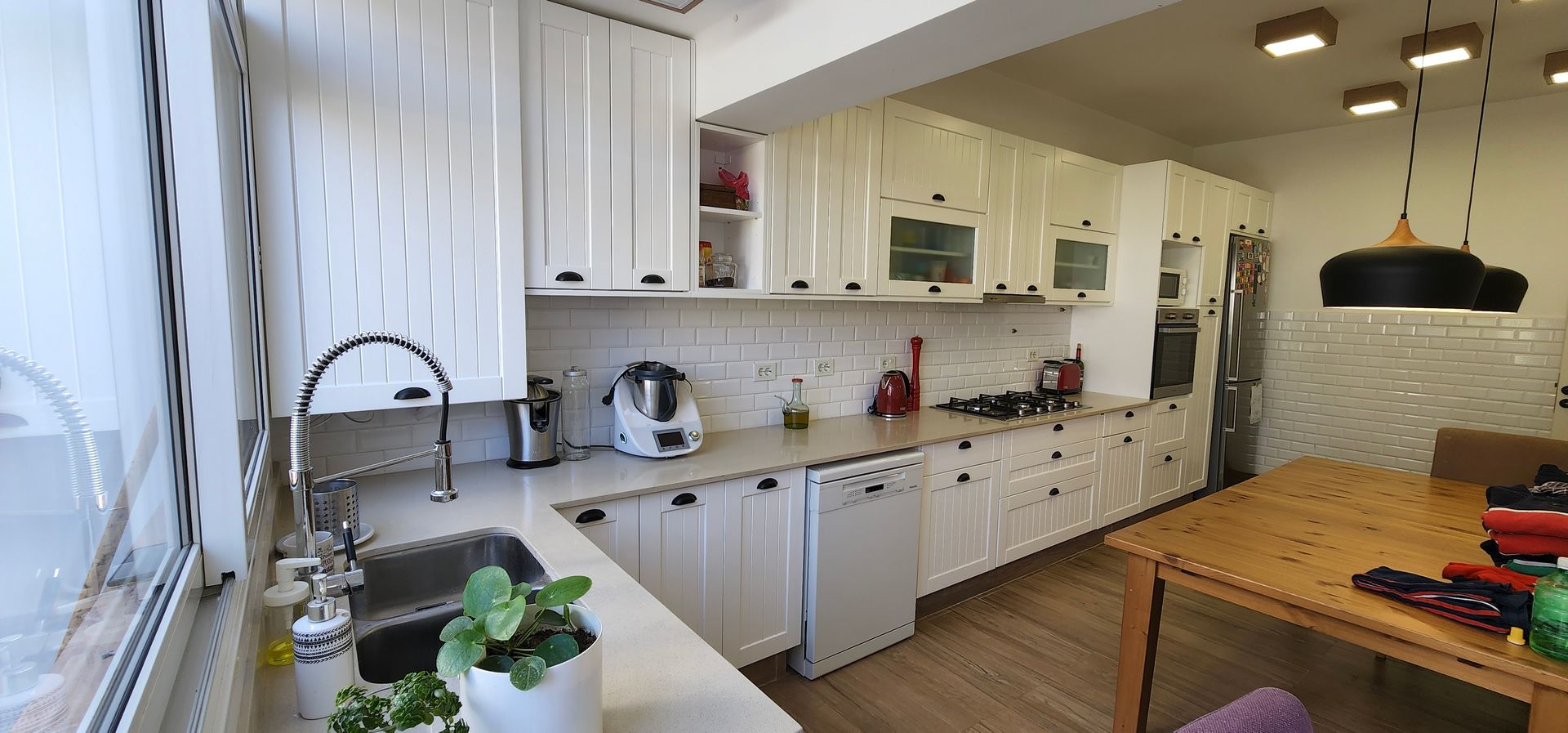 MIRÓ MUEBLES PARA COCINA A MEDIDA