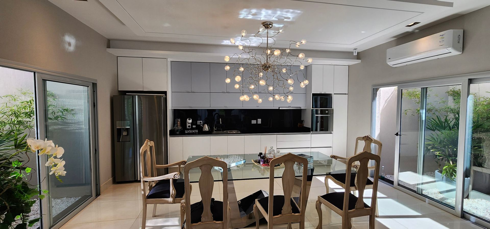 MIRÓ EQUIPAMIENTO A MEDIDA EN SALTA