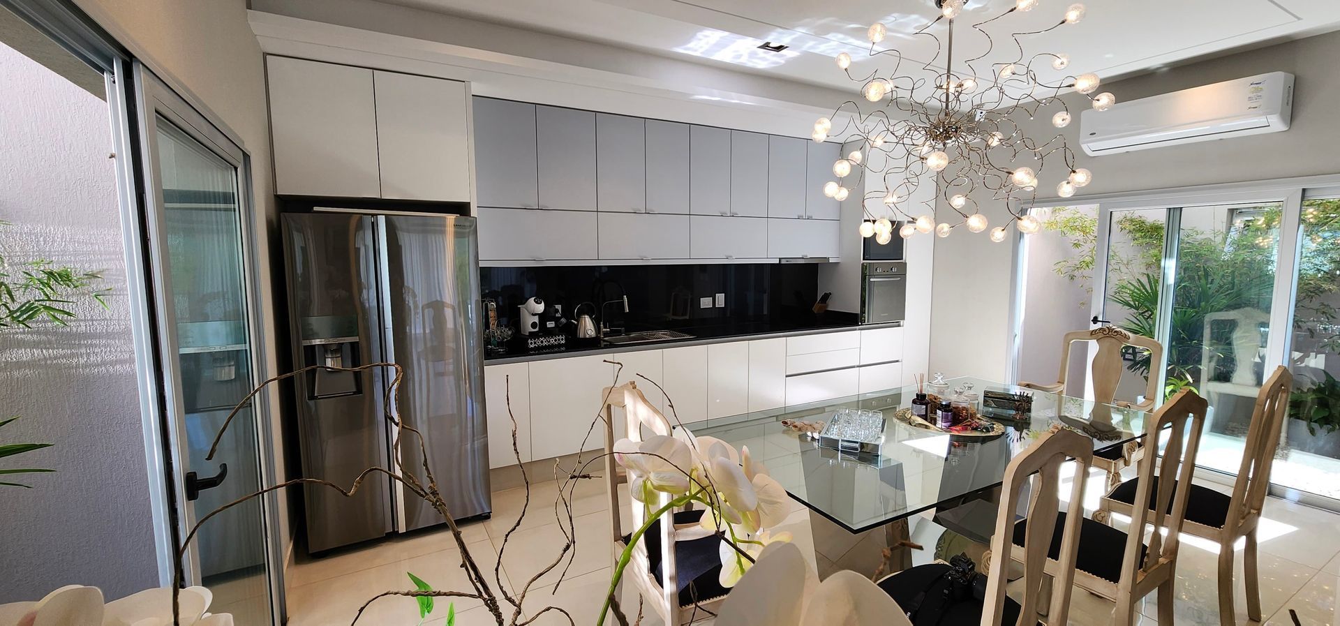 MIRÓ EQUIPAMIENTO A MEDIDA EN SALTA