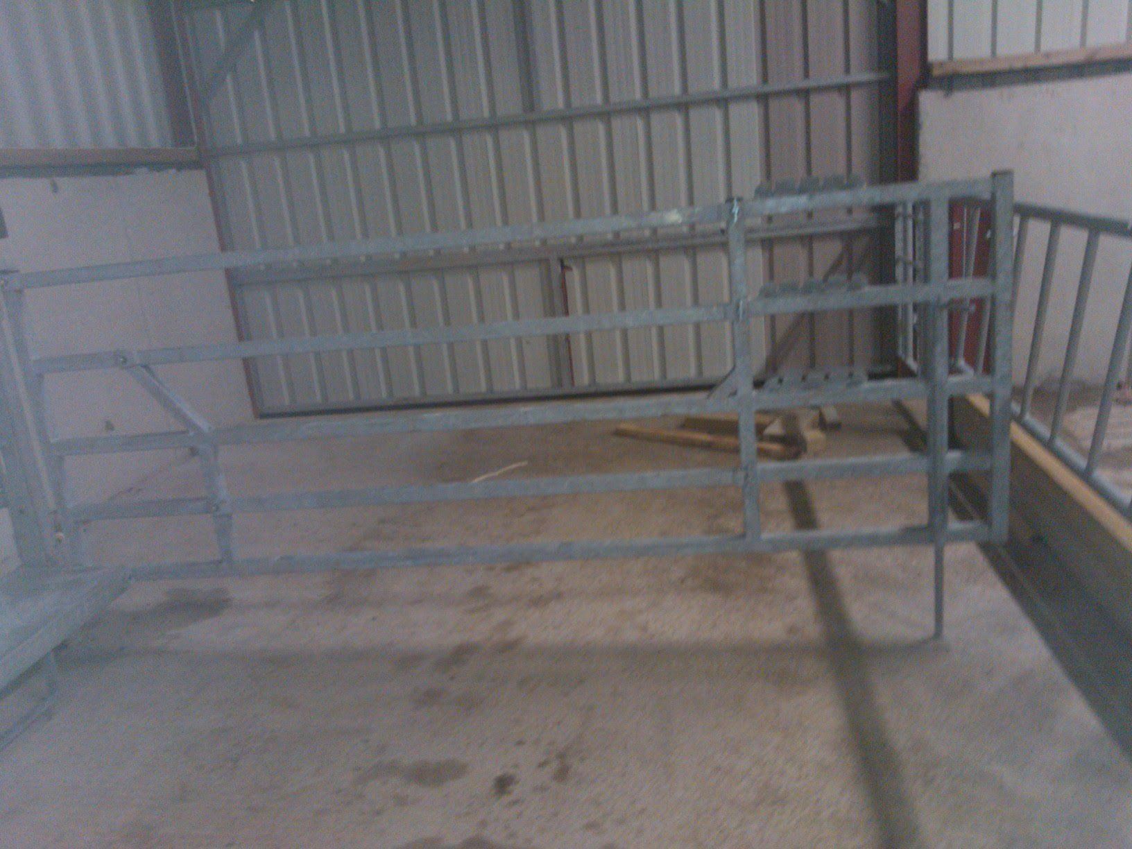 Cow Calving Gate