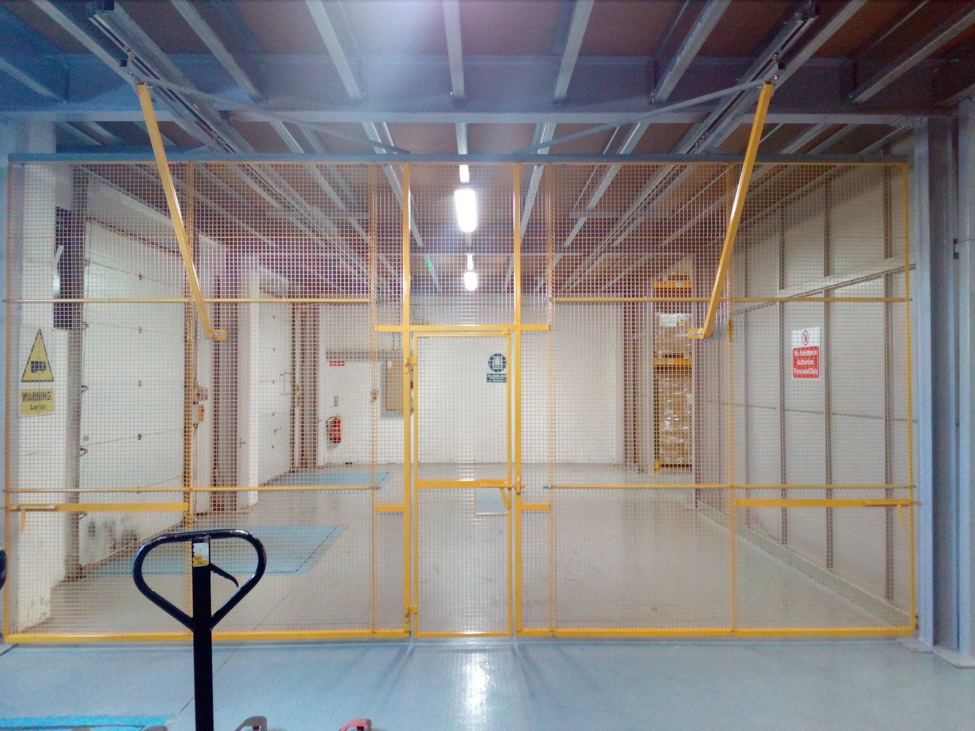 Loading Bay Sliding Divider