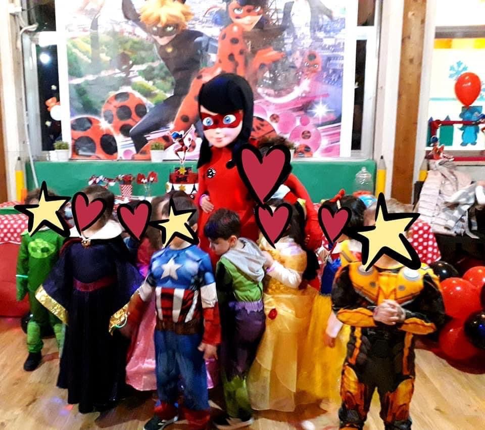 Paperino per festa di compleanno a tema