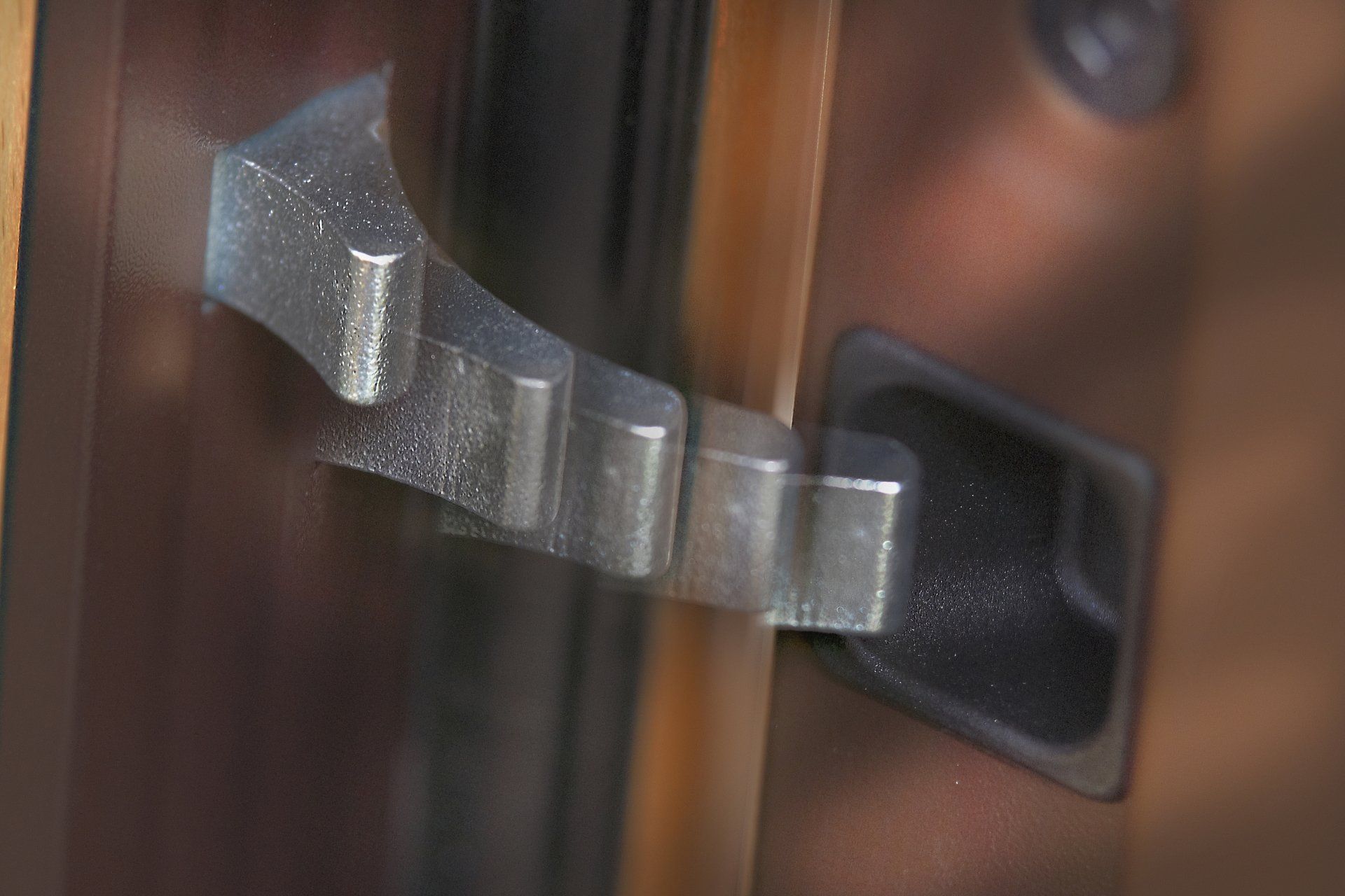 porta bianca decorata