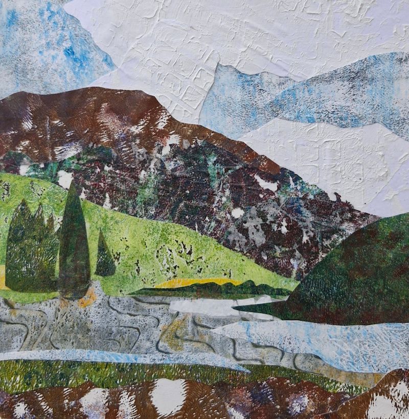 Unieke abstracte collage van Canadees berg landschap, gecreëerd met eigengemaakt, origineel collagepapier
19 x19 cm Joyce van Paassen Art © 2025