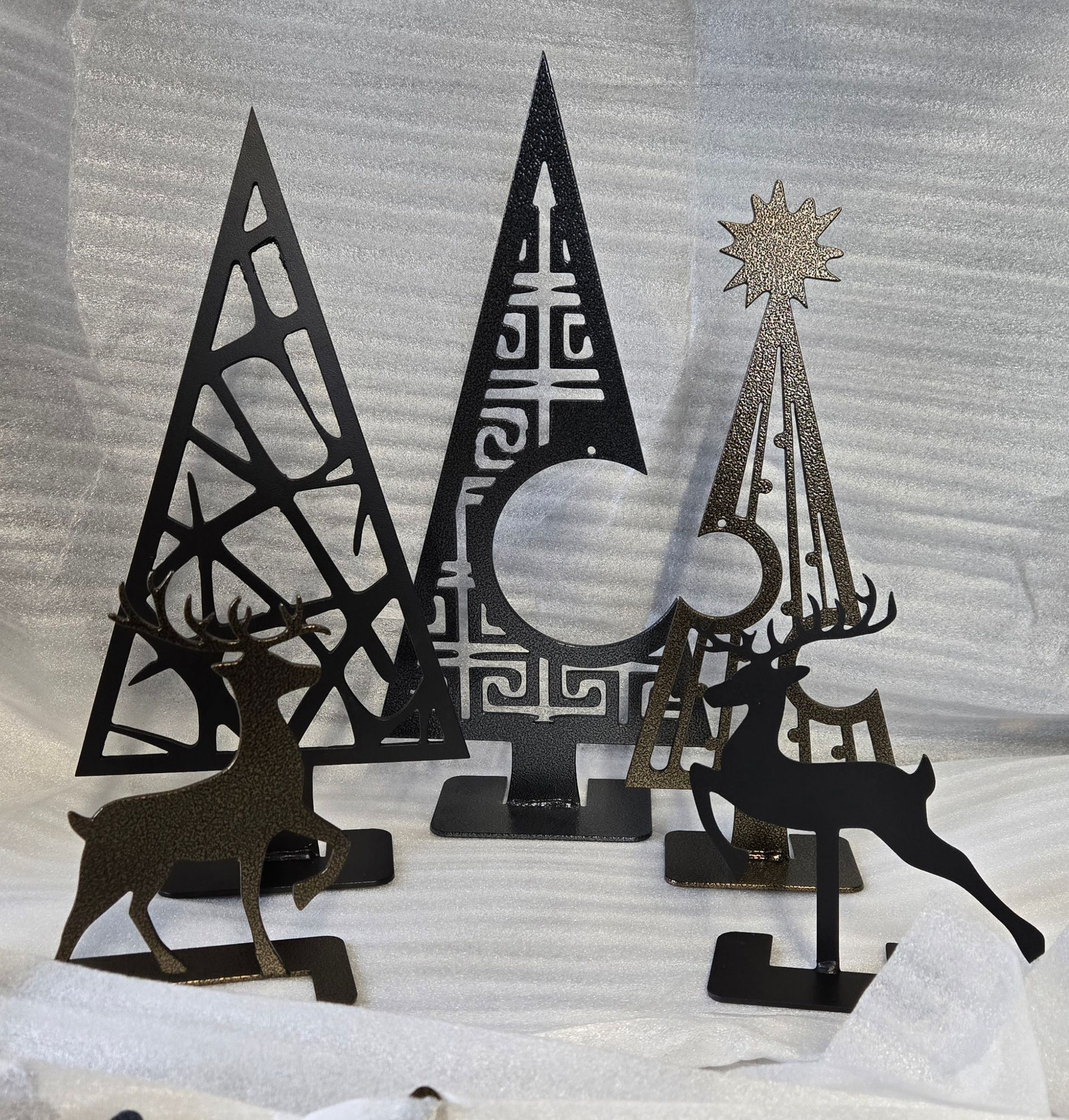 festive-christmas-metalwork-unique-custom-holiday-designs