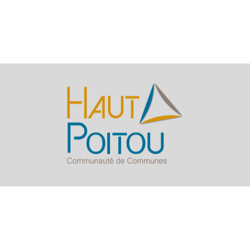 Logo de la Communauté de Communes du Haut Poitou : texte jaune et bleu, triangle bleu et or.