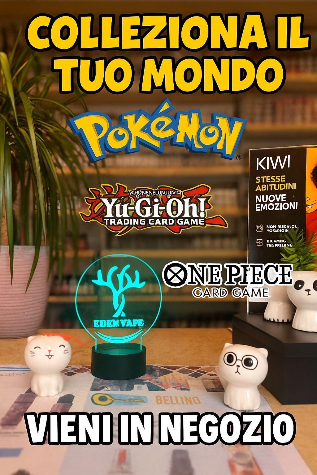 Una lampada con un albero sopra è appoggiata su un tavolo.