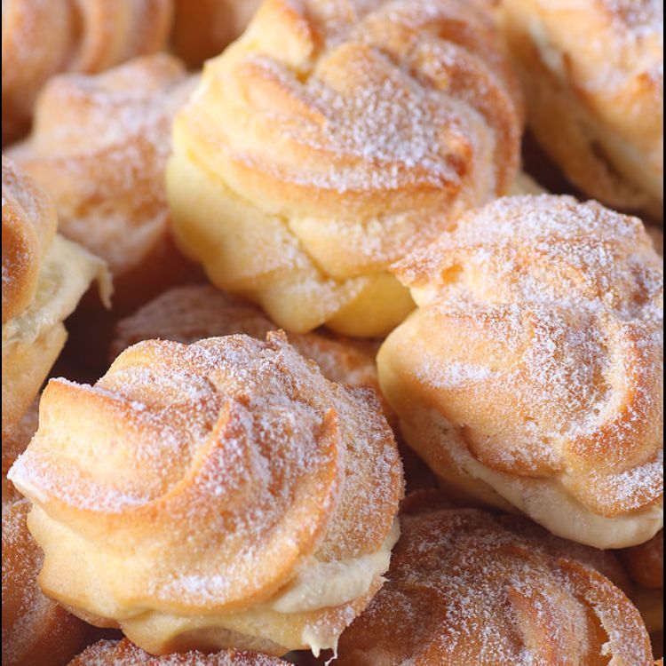 Custard puff 1 box (5 pcs)
