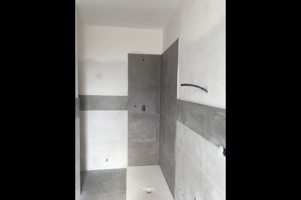 Posa rivestimenti interni