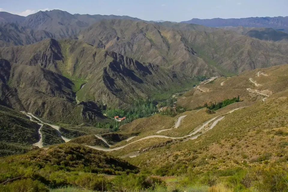 Ruta desde Villavicencio a Yopal para llegar a Savanna Orinoquía Lodge, viaje por paisajes naturales del Casanare.