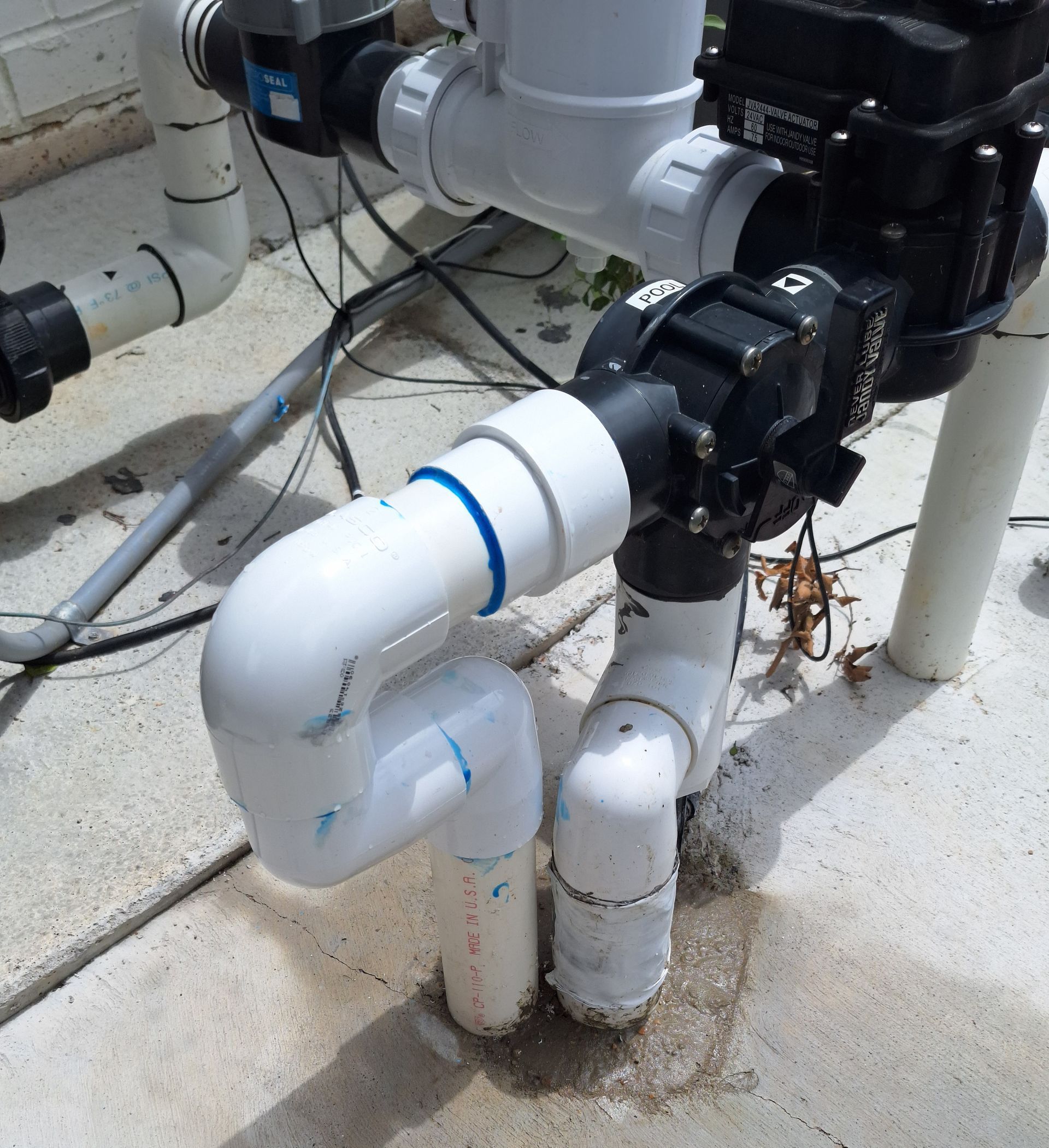 A close up of a pipe that says ' a ' on it