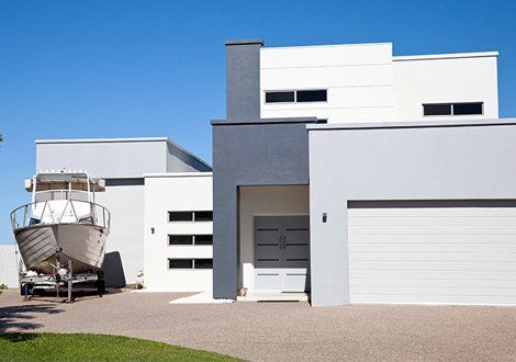 Real Estate — House With Trees And Bushes — Dallas, TX