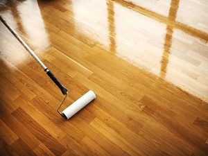 polishing wood floor