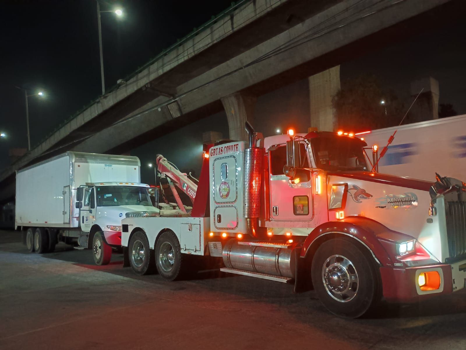 GRÚAS ECONÓMICAS DE IZCALLI - Servicio de grúas en Lázaro Cárdenas