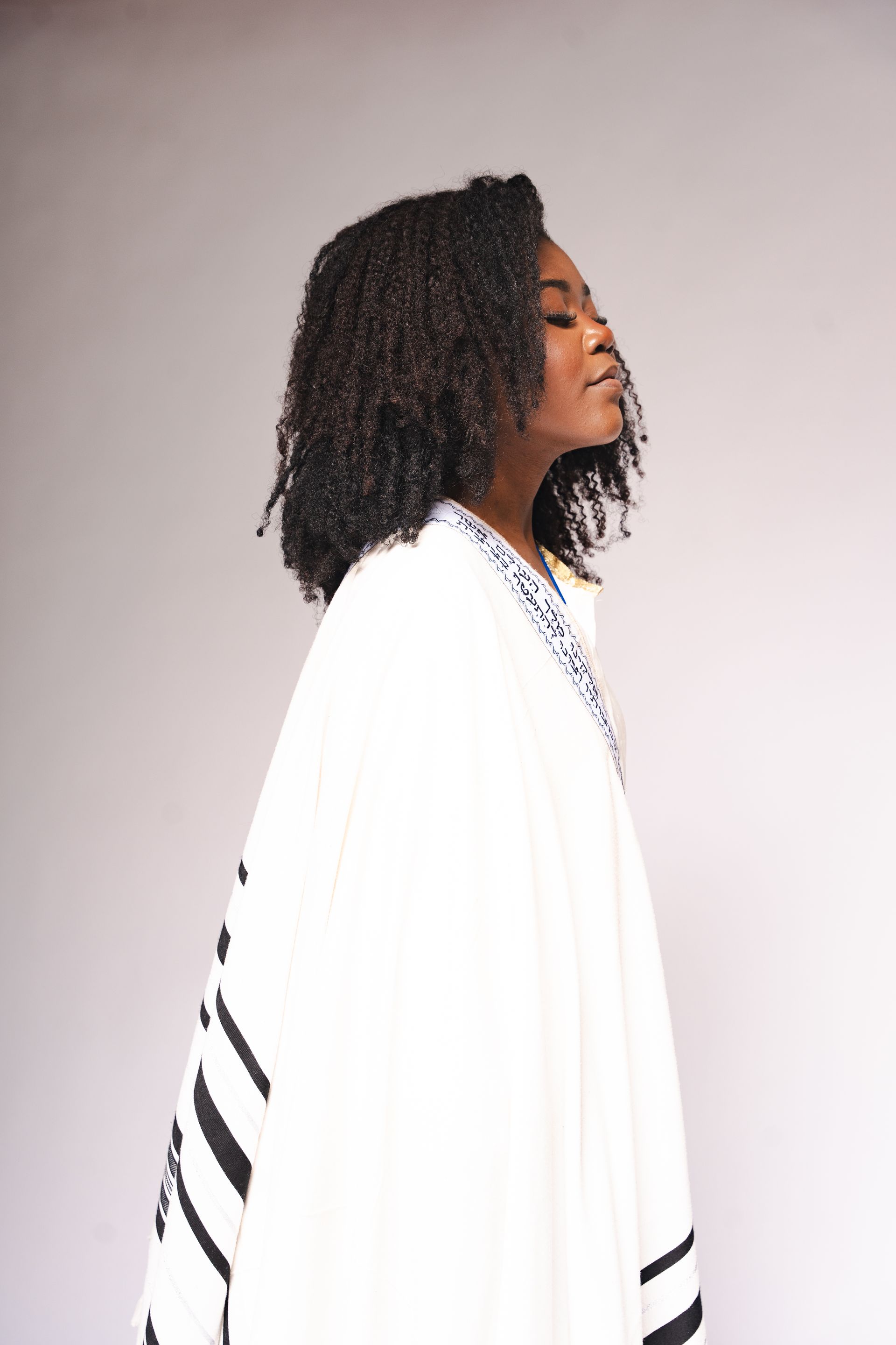 Eve-Rose J. Baptista worship performance Roterdam gospel artist singing Psalmist Eve-Rose live worship session 