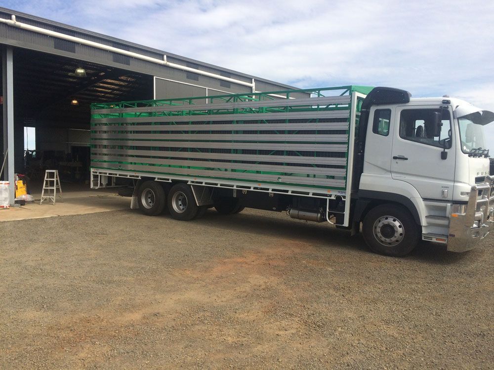Efficiently Move Livestock Truck — Welders in Dubbo
