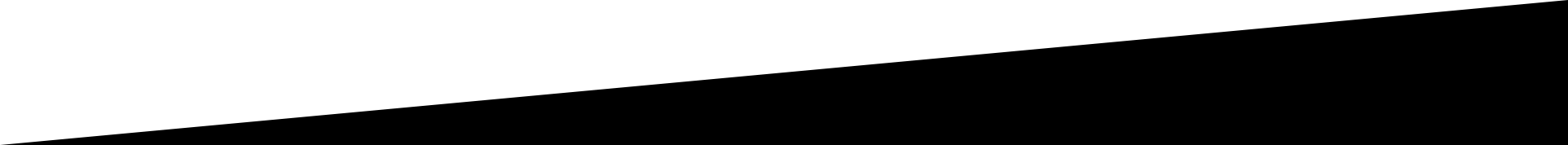 Un'immagine in bianco e nero di una scala su uno sfondo bianco.