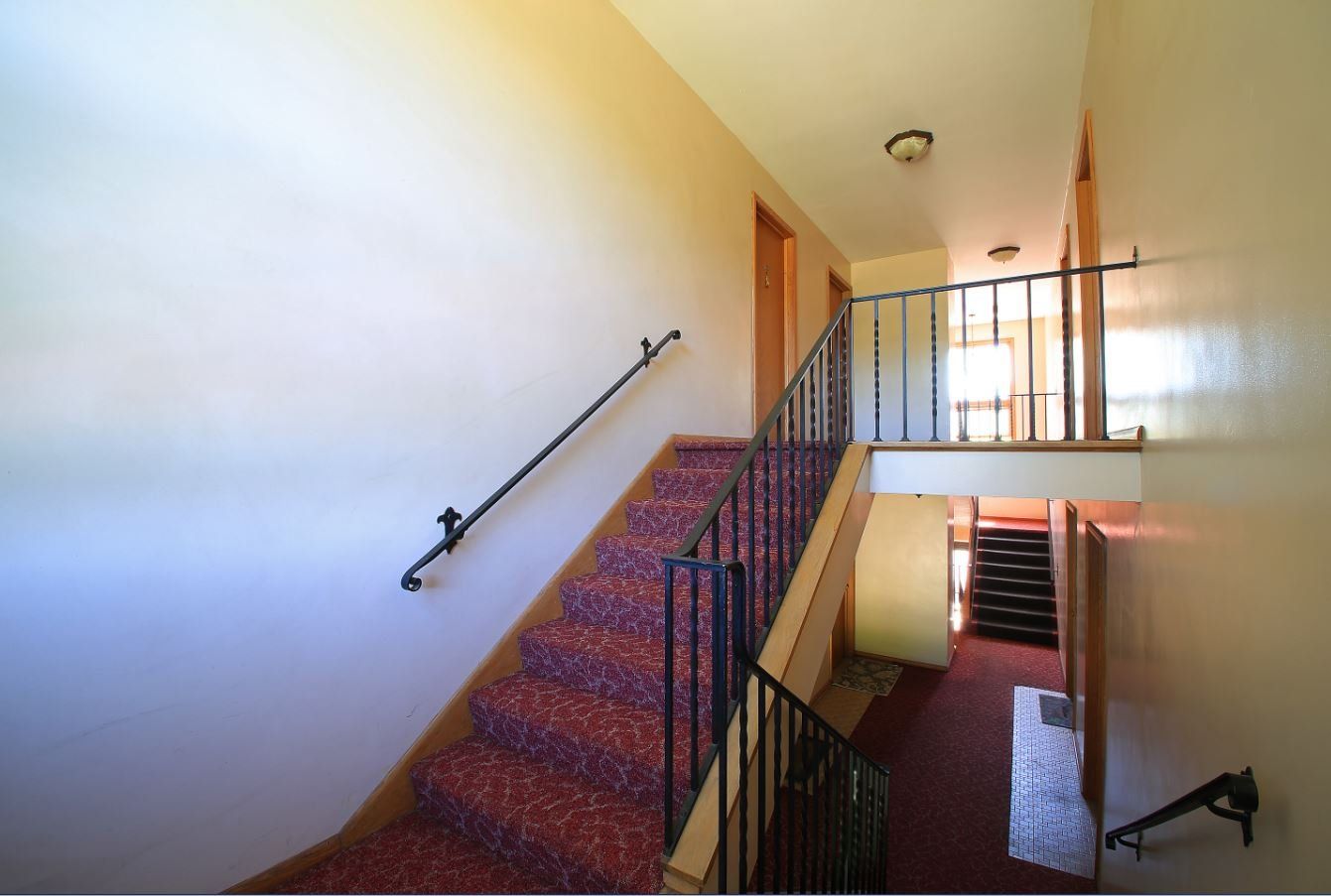 1001 & 1015 East 66th St Stairs