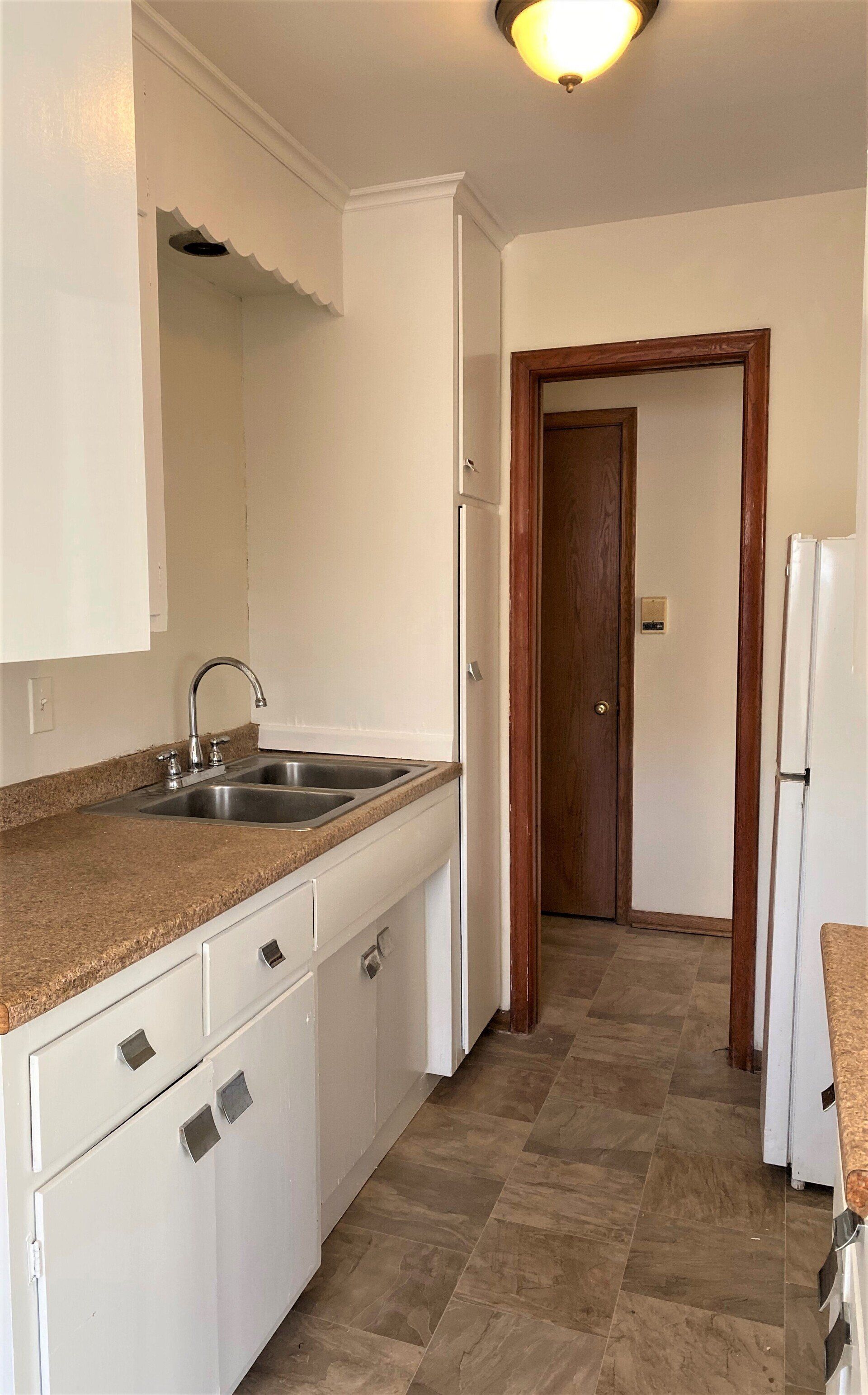 1001 & 1015 East 66th St Kitchen