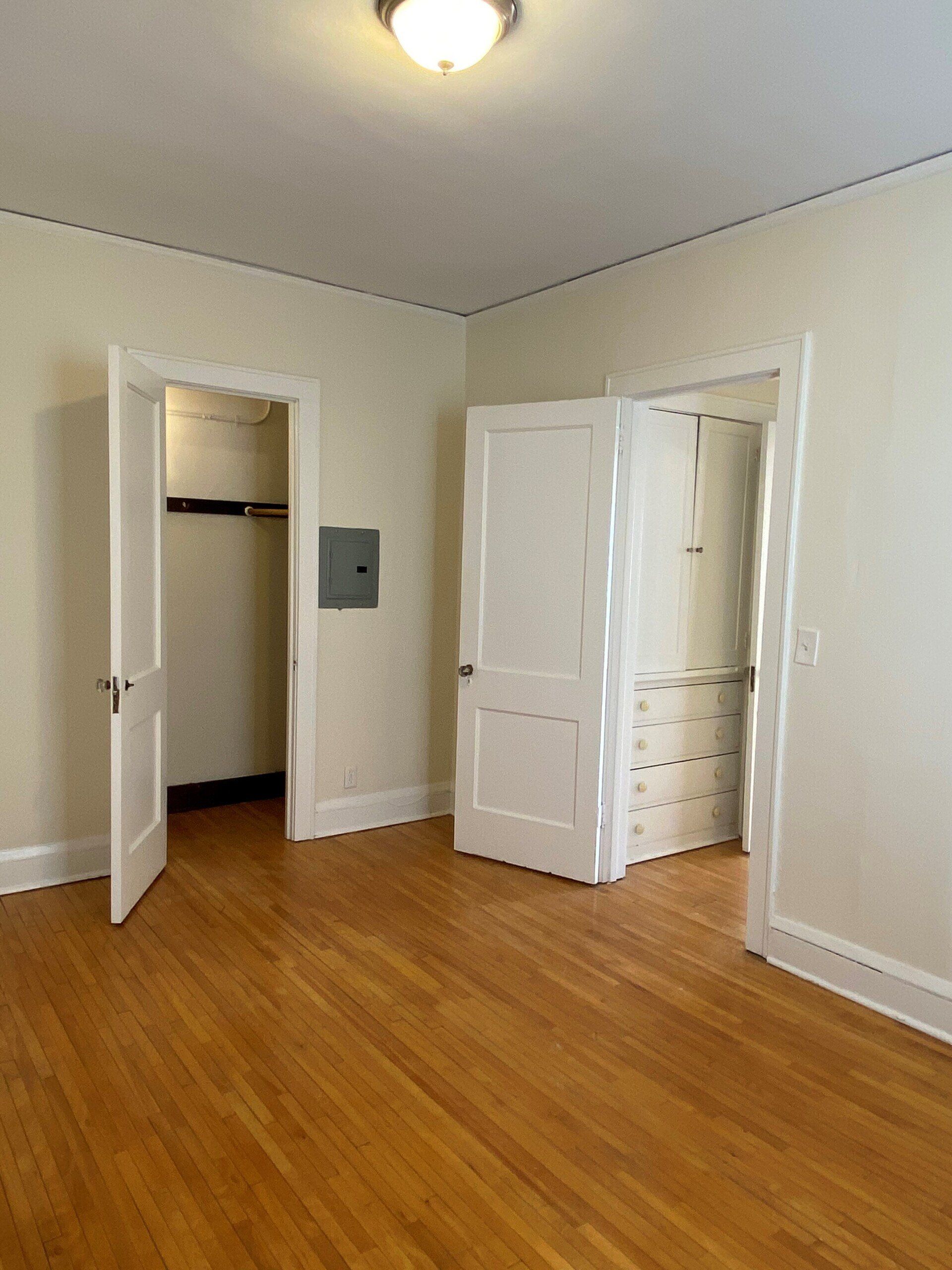 1419 West 27th St Bedroom