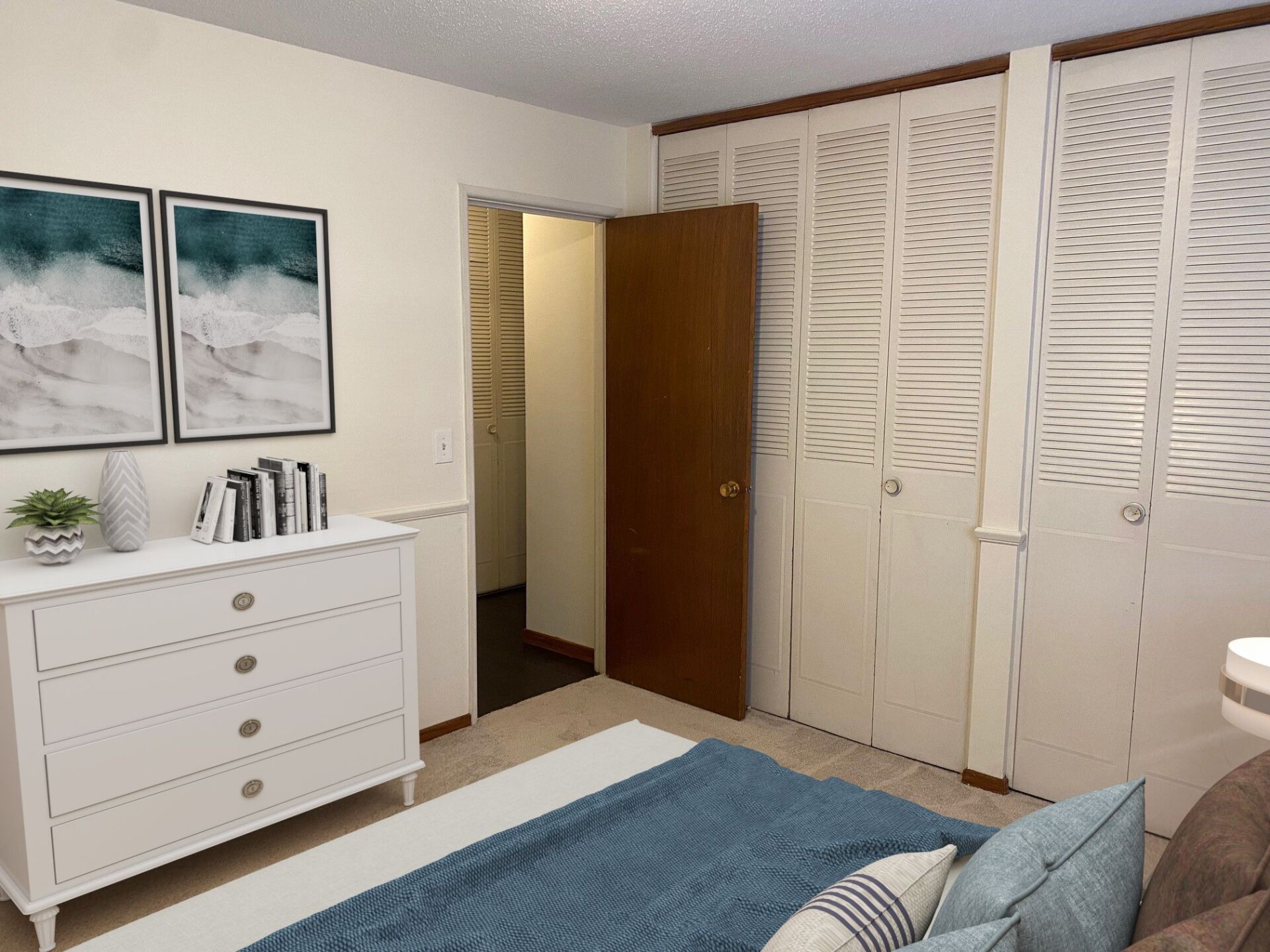 2420 Dupont Ave S Bedroom