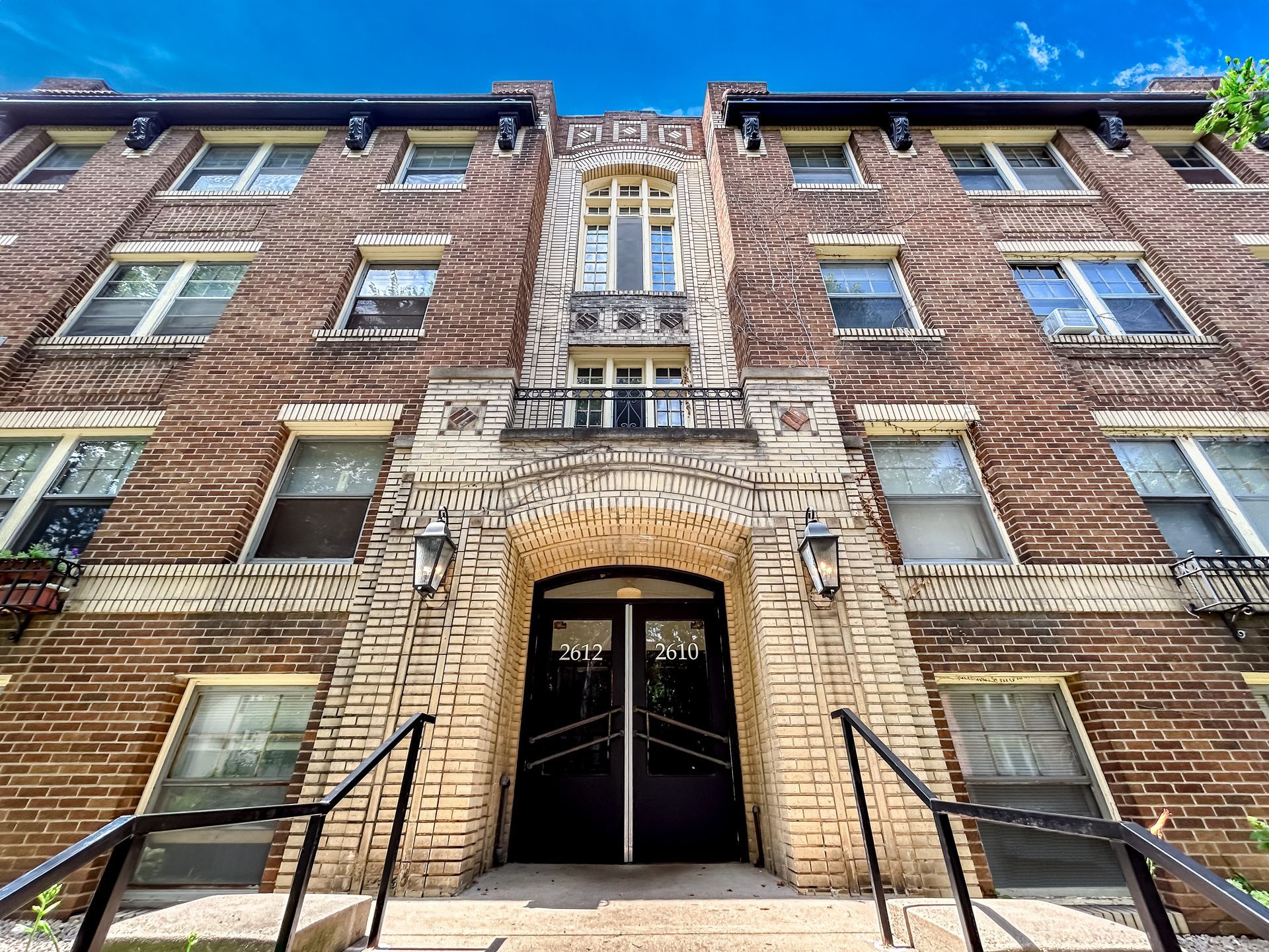2610 & 2618 Fremont Ave S