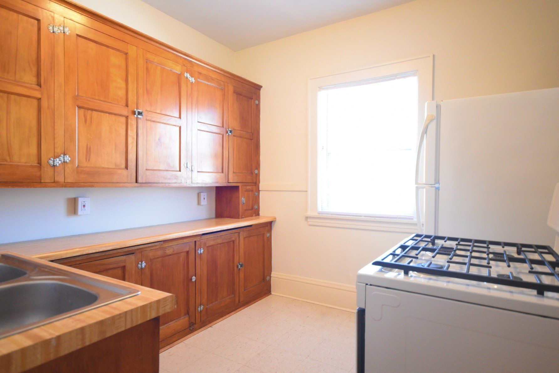 4000 Aldrich Ave S Kitchen