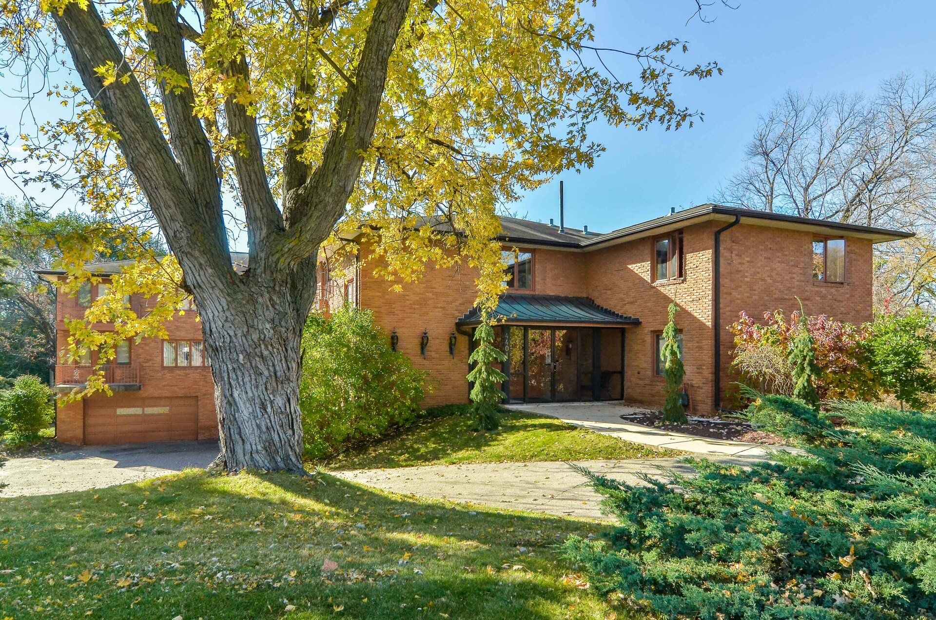 4401 Valley View Road