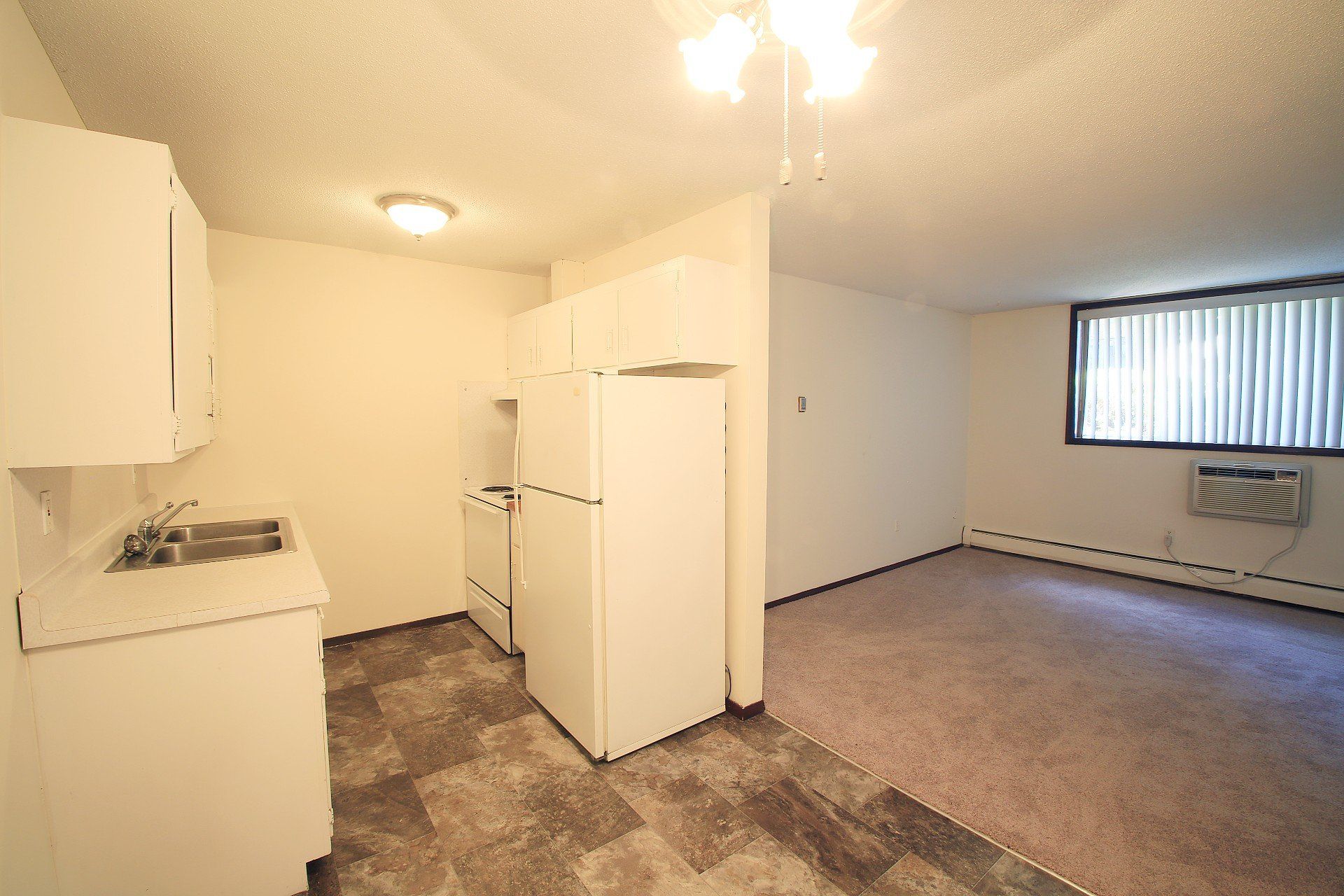 2324 Bryant Ave S Kitchen