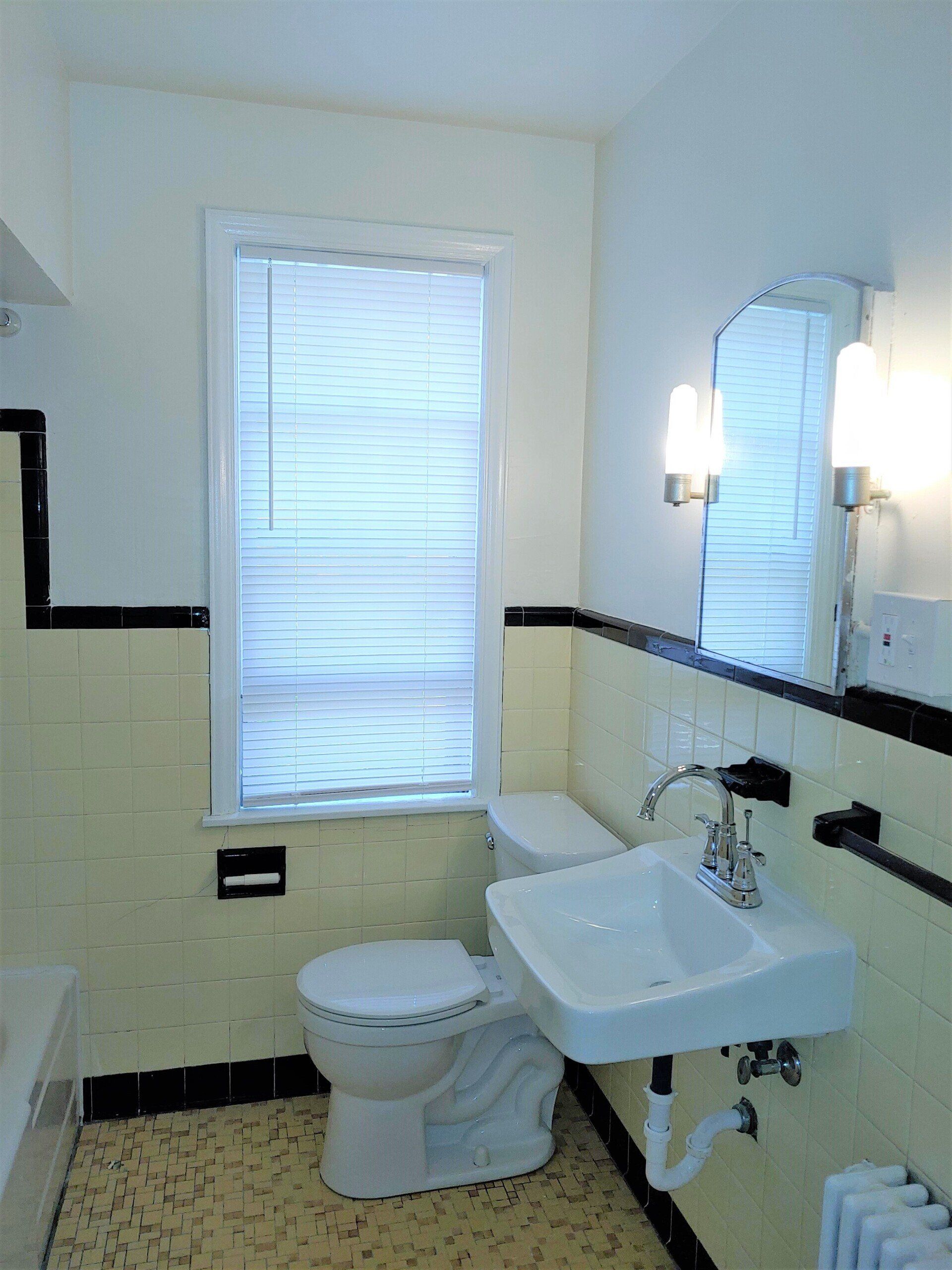 Marie Antoinette Bathroom