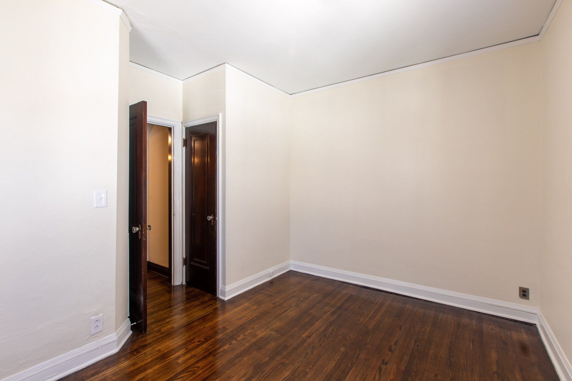 2610 & 2618 Fremont Ave S Bedroom