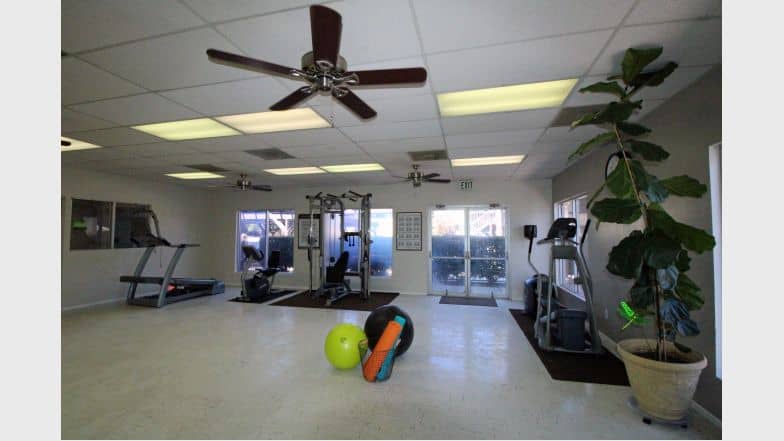 Country Hills Apartment Homes Photos