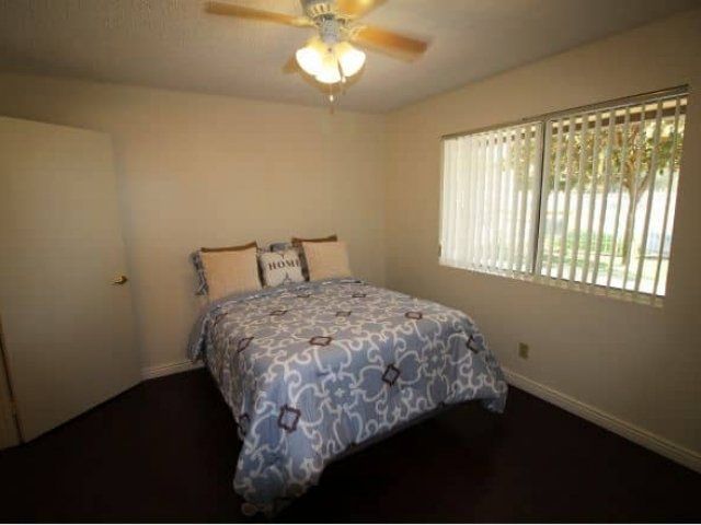 Country Hills Apartment Homes Photos